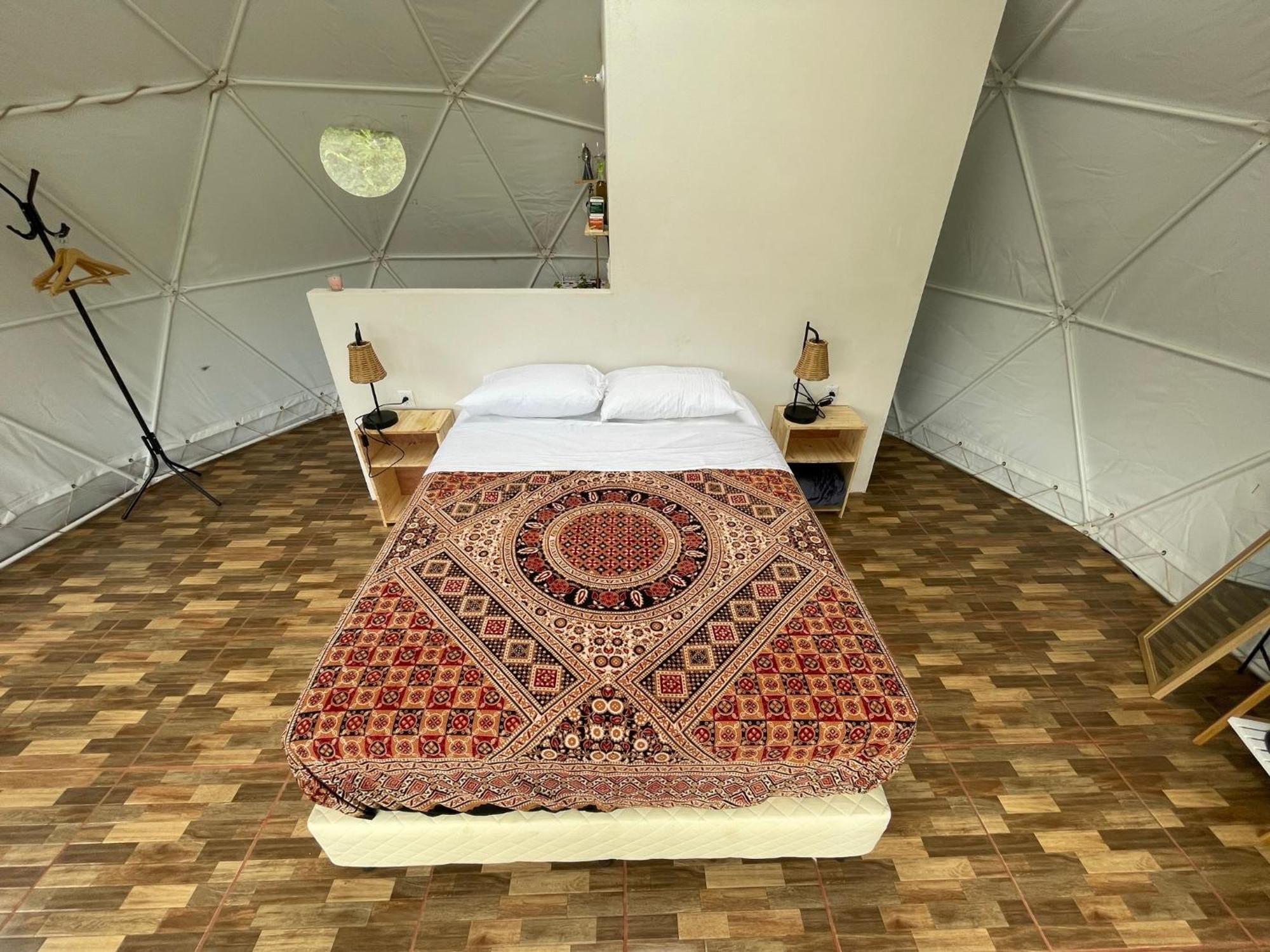 La Comarca River Glamping Dome Near Мануэль-Антонио Экстерьер фото
