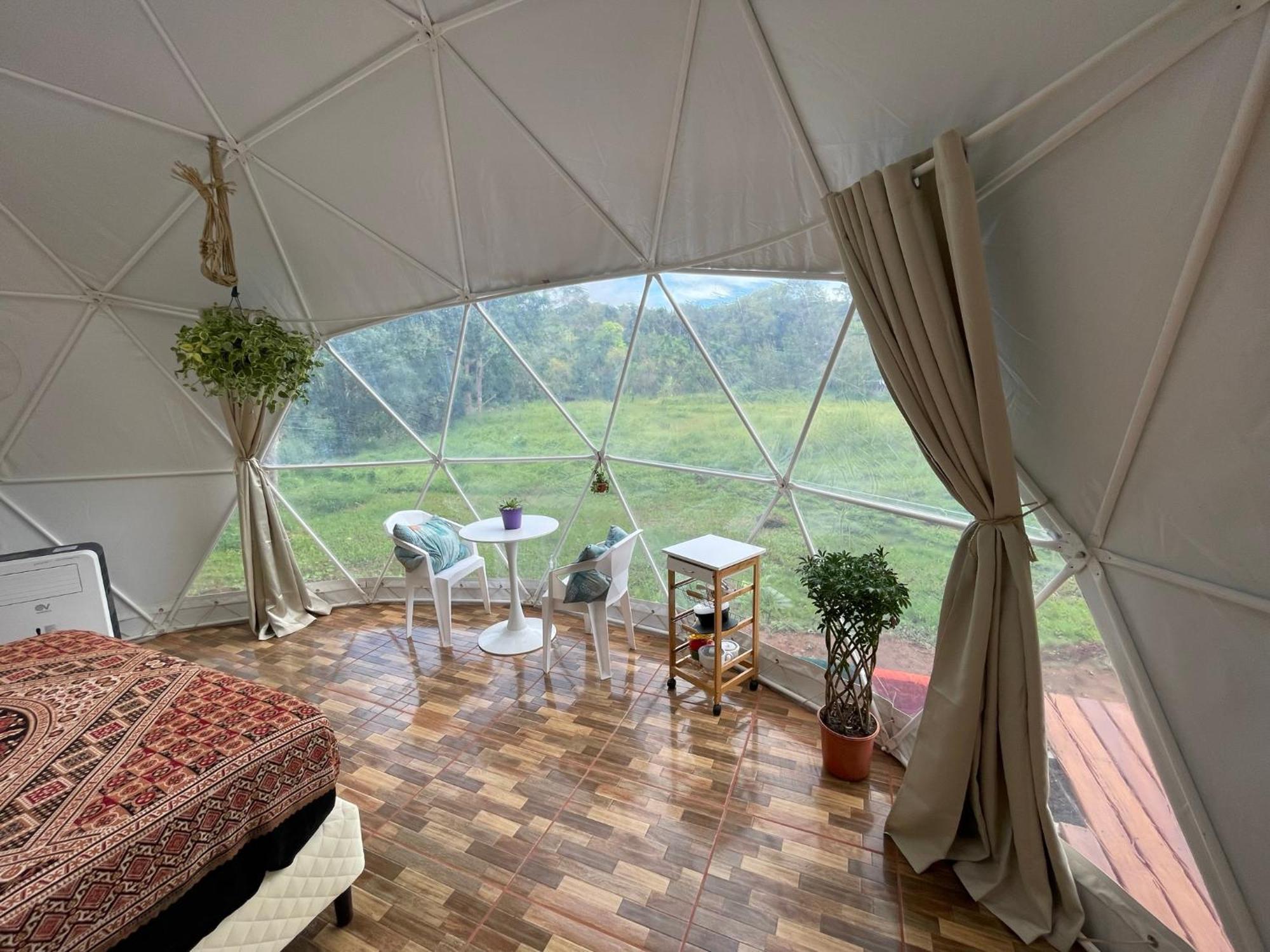 La Comarca River Glamping Dome Near Мануэль-Антонио Экстерьер фото